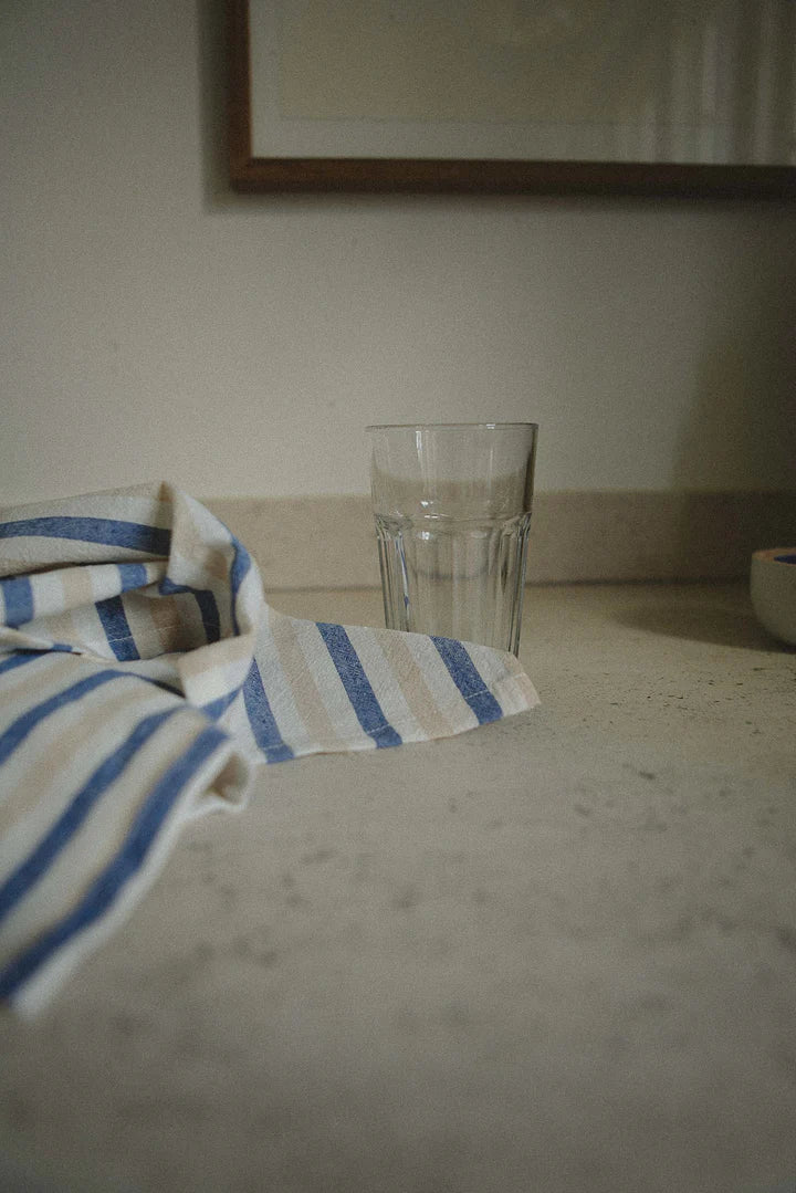 Sæt med 2 Penny viskestykker i vasket hør- og bomuldsblanding i Serenity farve – sælges hos Butik Alrum på Amager