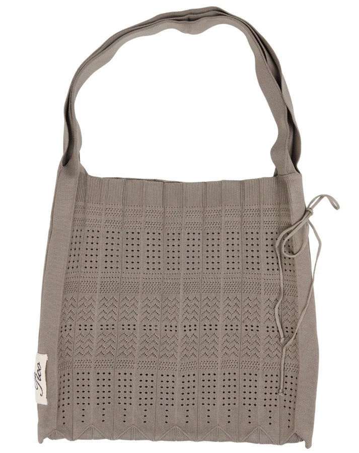 Lang Rosalia taske i Taupe Lace fra Butikalrum.dk – afslappet crossbody-taske, køb hos butikalrum.dk