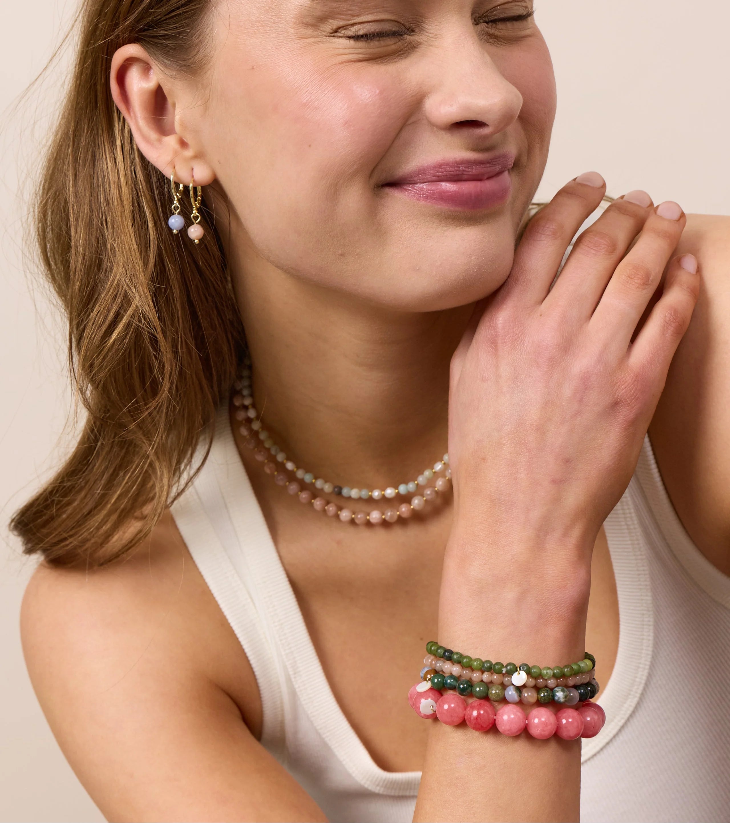 Petite Southern Jade stretch armbånd fra Soï Copenhagen – køb hos butikalrum.dk