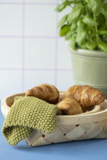 Køb stor spånbrødkurv i Cunninghamia Lanceolata (kinesisk gran) hos butikalrum.dk – perfekt til brød, frugt og opbevaring