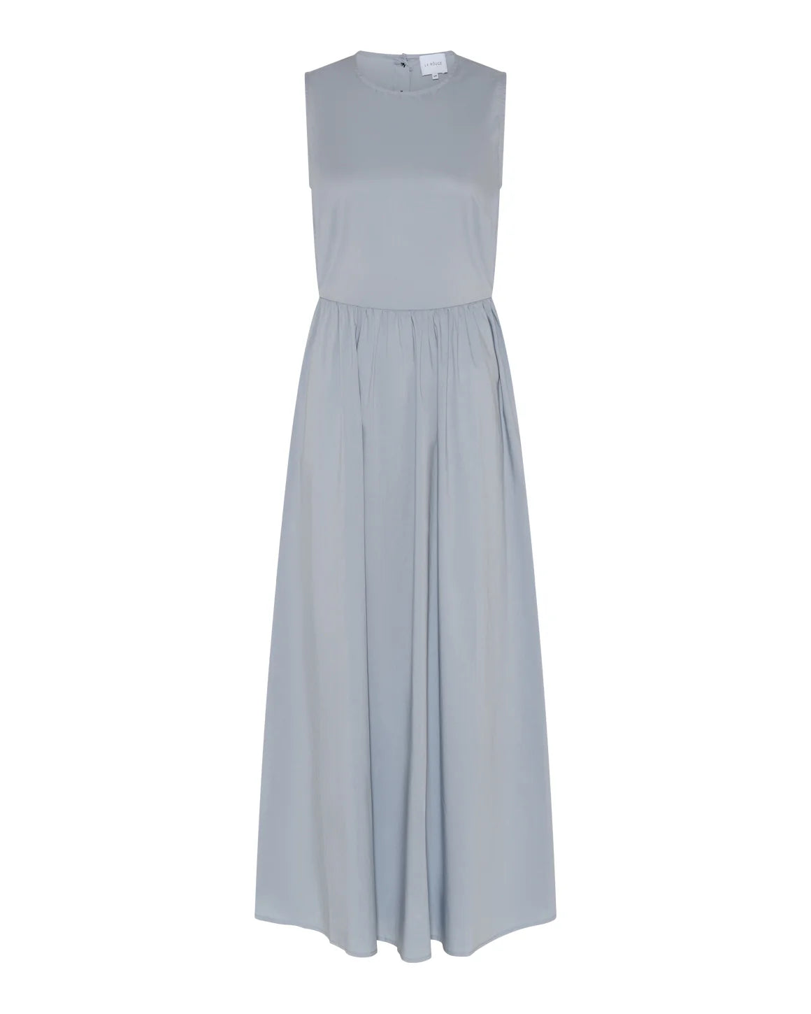 Elegant lang kjole i faded blue fra LA RŌUGE perfekt til bryllup konfirmation og sommerfester med flatterende A-form - køb hos butikalrum.dk