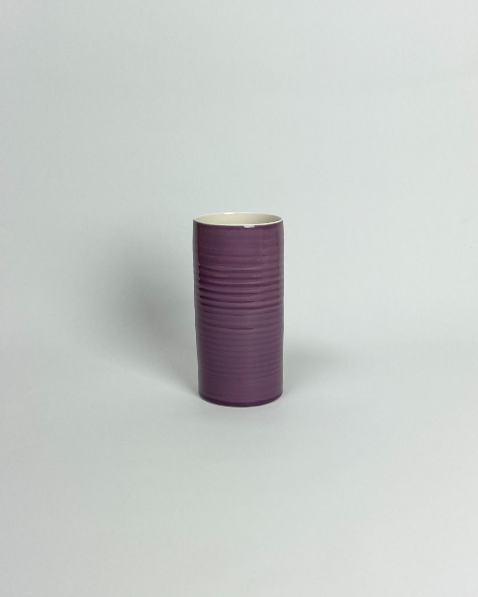 Anne Black Bloom vase Large i amethyst porcelæn – køb hos butikalrum.dk