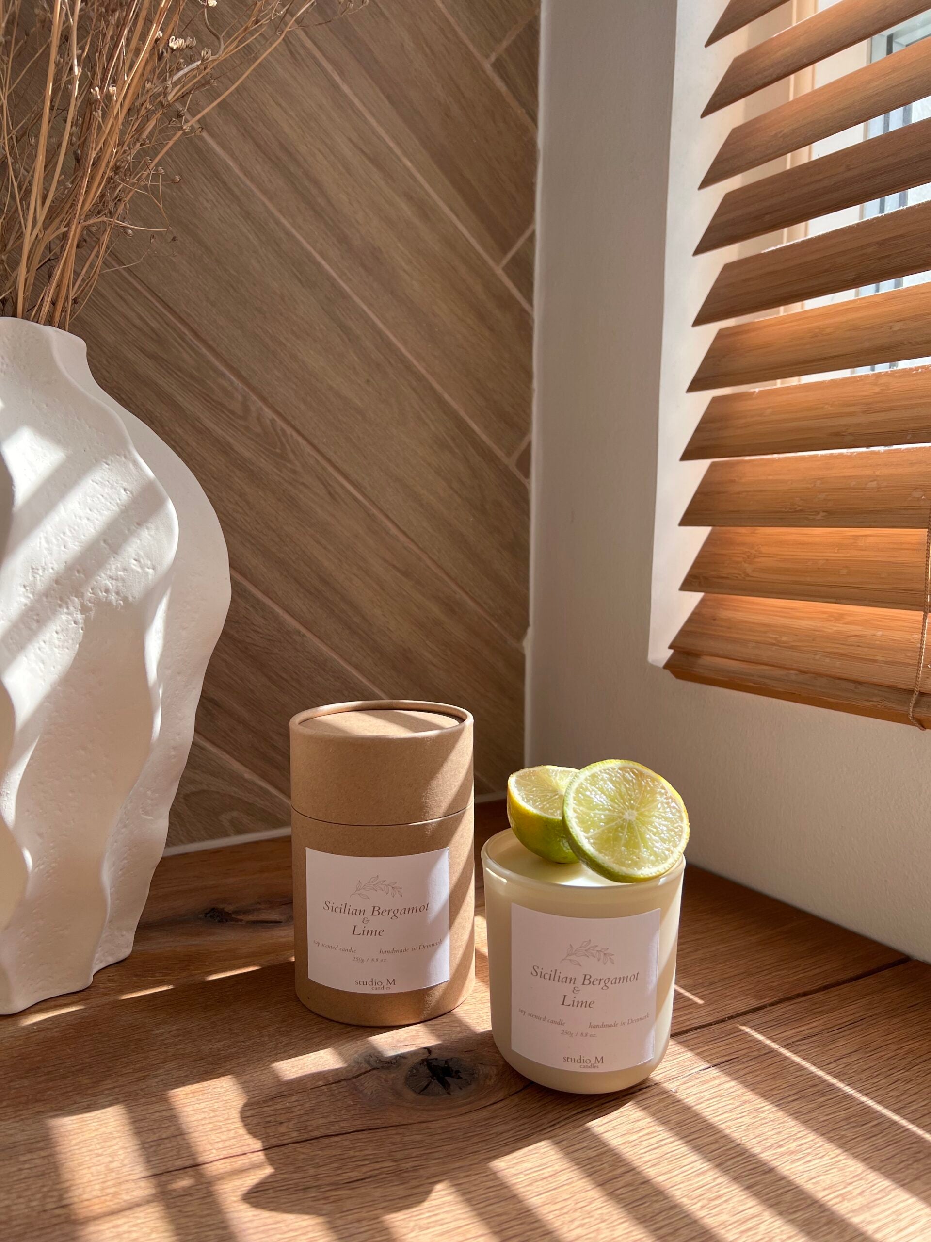 Duft med bergamot, grapefrugt og jasmin – frisk citrusaroma med blomsternoter og moskus