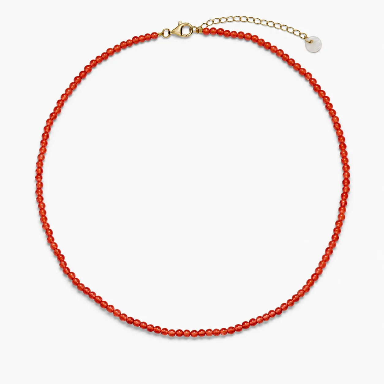 Luna halskæde med intense røde Red Jade-sten og 18k forgyldt kobber.