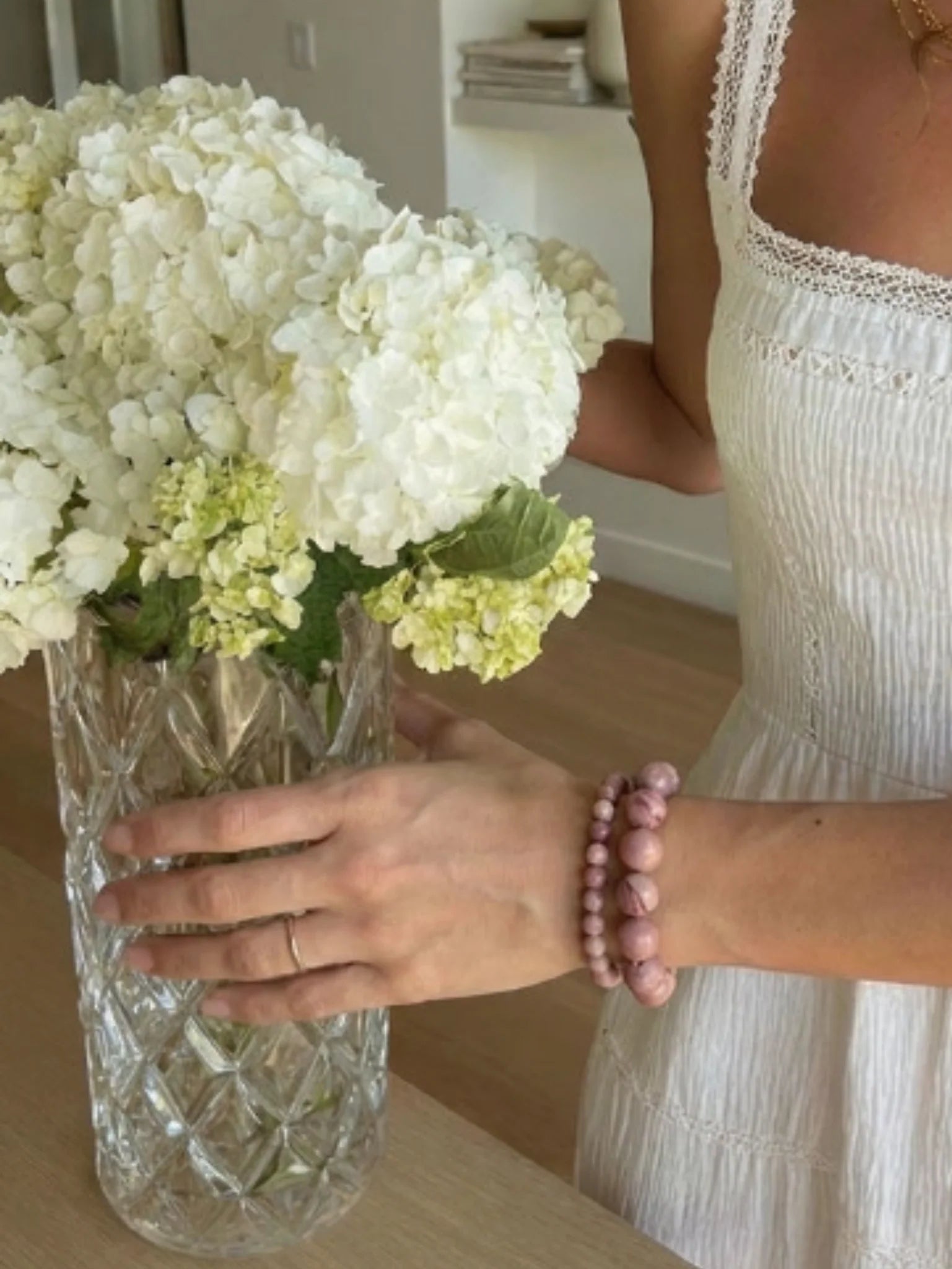Chunky Rhodonit stretch armbånd fra Soï Copenhagen – køb hos butikalrum.dk