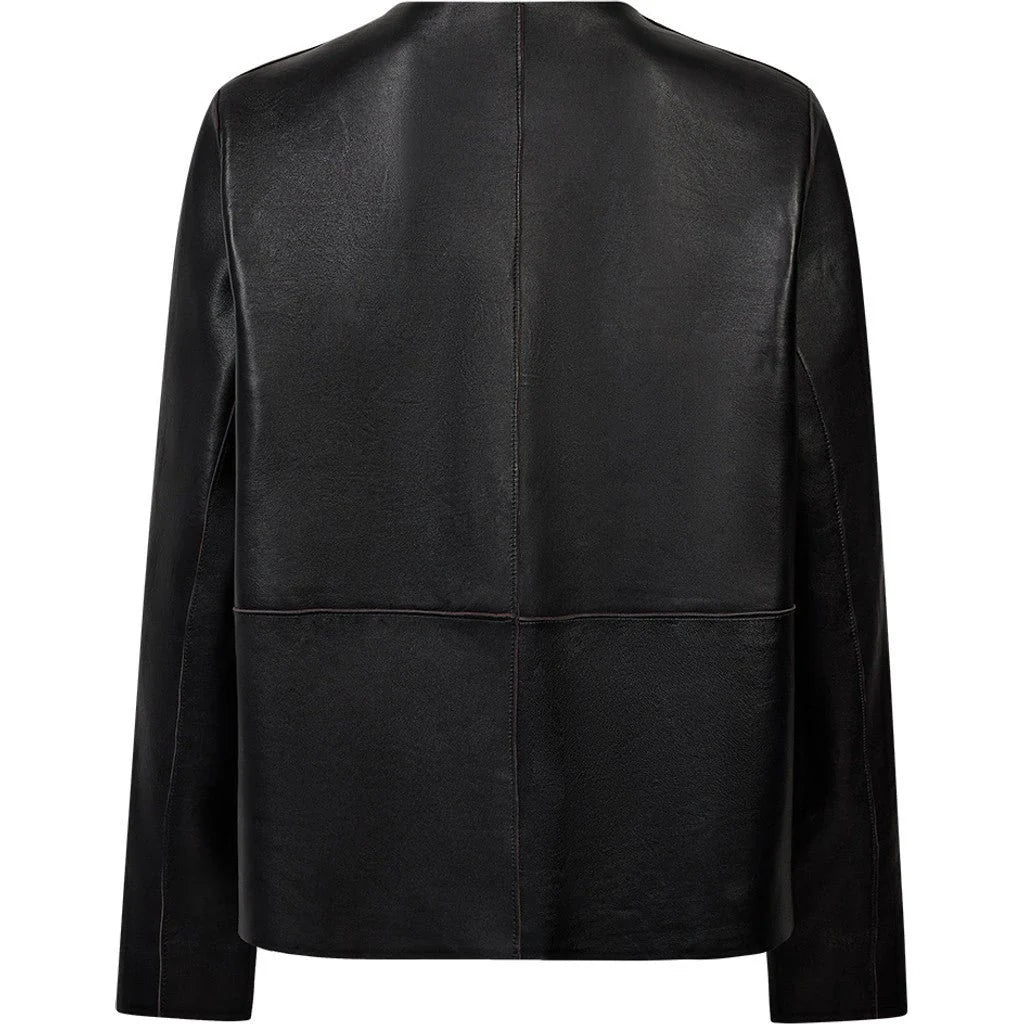 Zita Kort 2in1 Jakke fra Depeche i Deep Plum og Black, vendbar skindjakke i lammeskind og ruskind – køb hos butikalrum.dk.